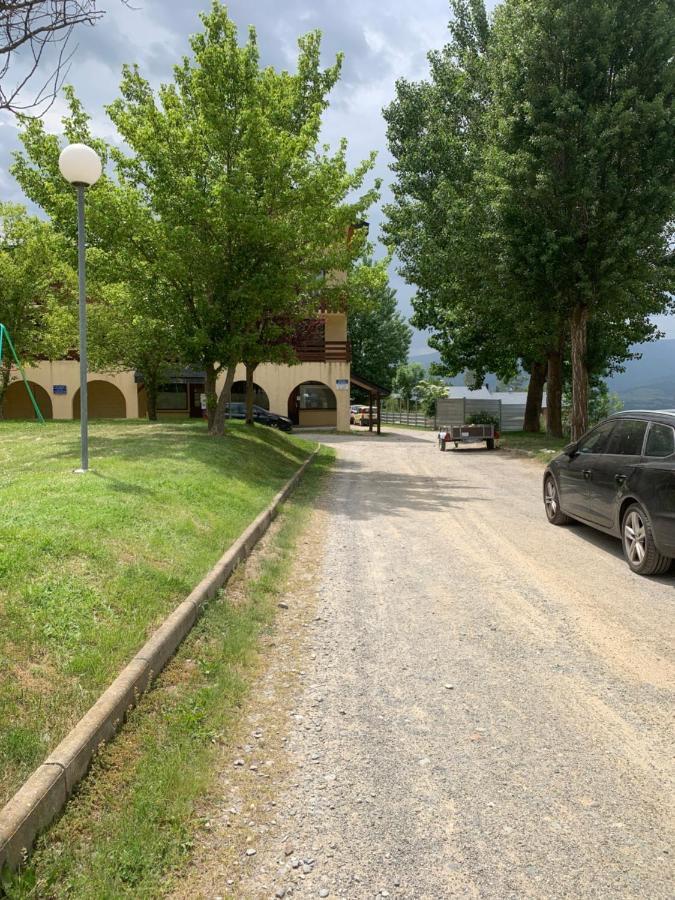 Val De Llous I 40 Sainte-Léocadie Exterior foto